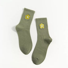 Load image into Gallery viewer, Flower Power Socks
