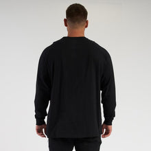 Load image into Gallery viewer, Matthias Oversized Long Sleeve T-Shirt
