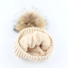 Load image into Gallery viewer, Sienna Pompom Knit Beanie
