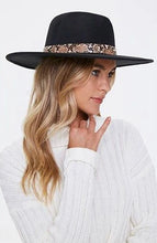 Load image into Gallery viewer, Lillian Leopard Wide Brim Panama Hat
