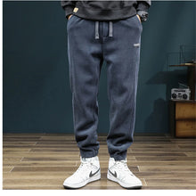Load image into Gallery viewer, Airlie Corduroy Pants
