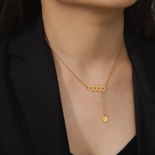 Load image into Gallery viewer, Luzie Honeycomb Necklace
