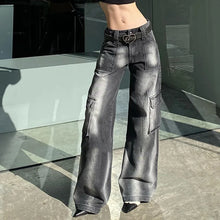 Load image into Gallery viewer, Cassie Low Waisted Wide Leg Jeans
