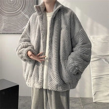 Load image into Gallery viewer, Adlai Plush Jacket
