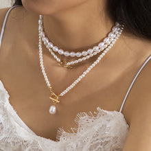 Load image into Gallery viewer, Cerrina Love Heart Pearl Necklace
