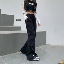 Load image into Gallery viewer, Hanna Wide Leg Cargo Pants
