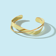 Load image into Gallery viewer, Chereena Infinite Twisted Bracelet
