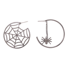 Load image into Gallery viewer, Spider Wishes Earrings
