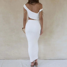 Load image into Gallery viewer, Sariyah Cut Out Maxi Dress
