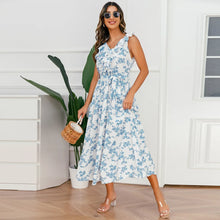 Load image into Gallery viewer, Kimberly Halle Floral Pleated Maxi Dress
