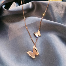 Load image into Gallery viewer, Cabryol Butterfly Necklace
