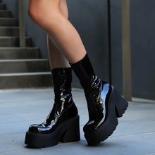 Load image into Gallery viewer, Kaz Chunky Platform Ankle Boots
