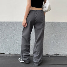 Load image into Gallery viewer, Vallery Low Waist Baggy Cargo Pants
