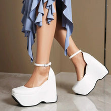Load image into Gallery viewer, Colette Chunky Platform Wedges
