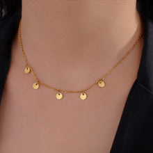 Load image into Gallery viewer, Louna Necklace
