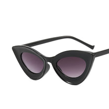 Load image into Gallery viewer, Evalyn Sunglasses
