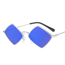 Load image into Gallery viewer, Diamond Sun Sunglasses
