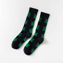 Load image into Gallery viewer, Maple Leaf All Day Socks
