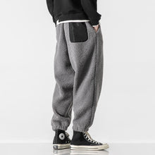 Load image into Gallery viewer, Daley Fleece Pants
