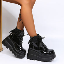 Load image into Gallery viewer, Lady Vamp Platform Boots
